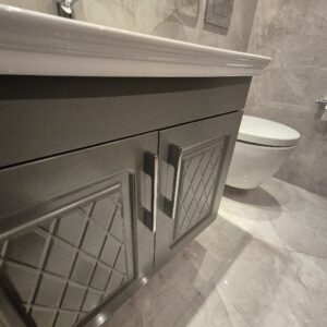 Banyo Dolabı Kapağı Değişimi